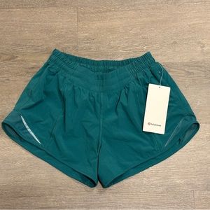 Nwt Lululemon Hotty Hot High-Rise Short 4"
Teal Lagoon NEW